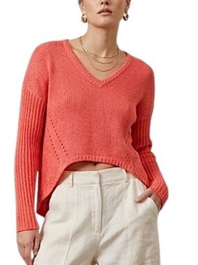 Minimalist old money Coral Knit High Low Cropped Drop Shoulder Sweater S